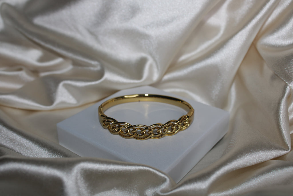 Celestial Elegance