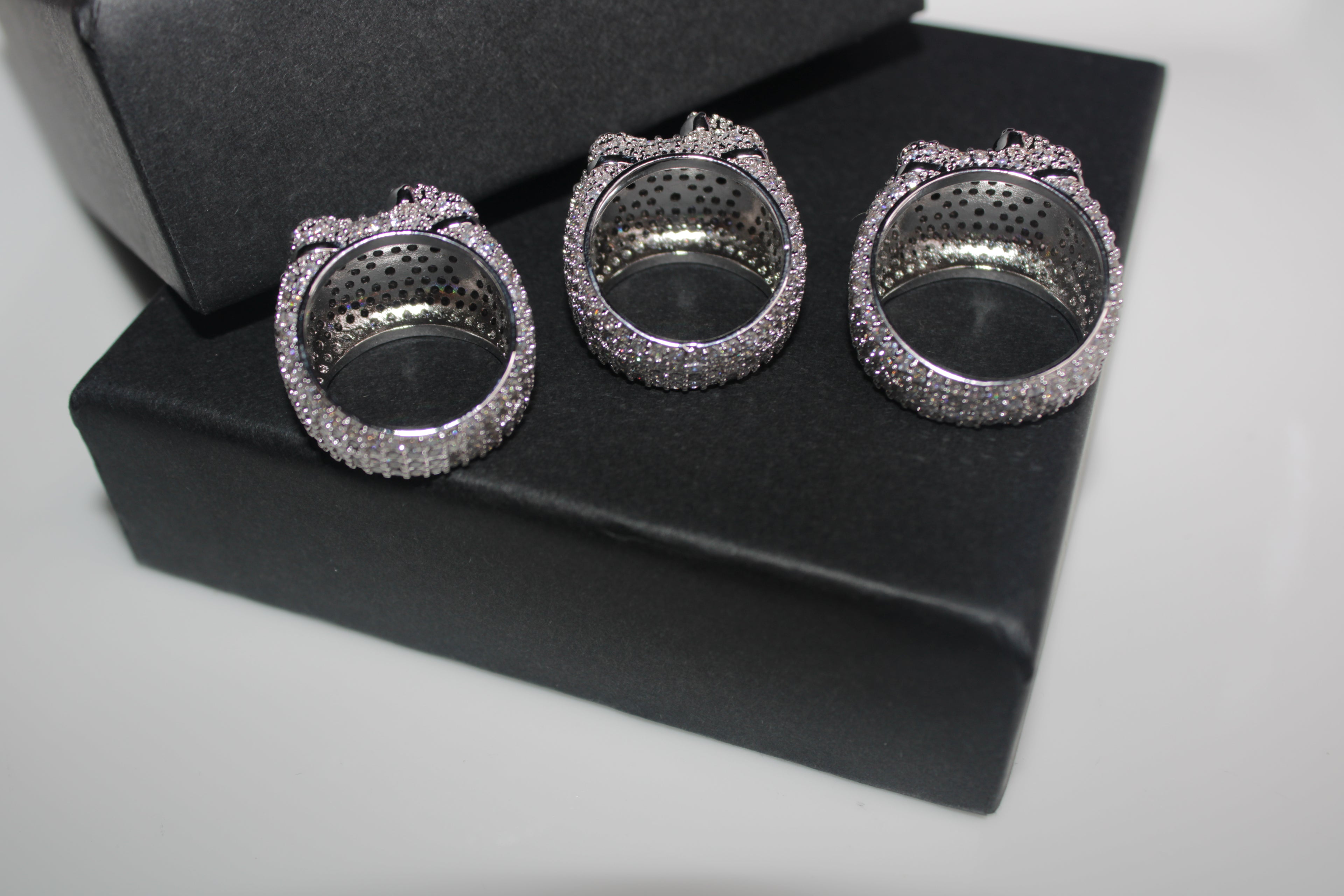 Silver Hello Kitty