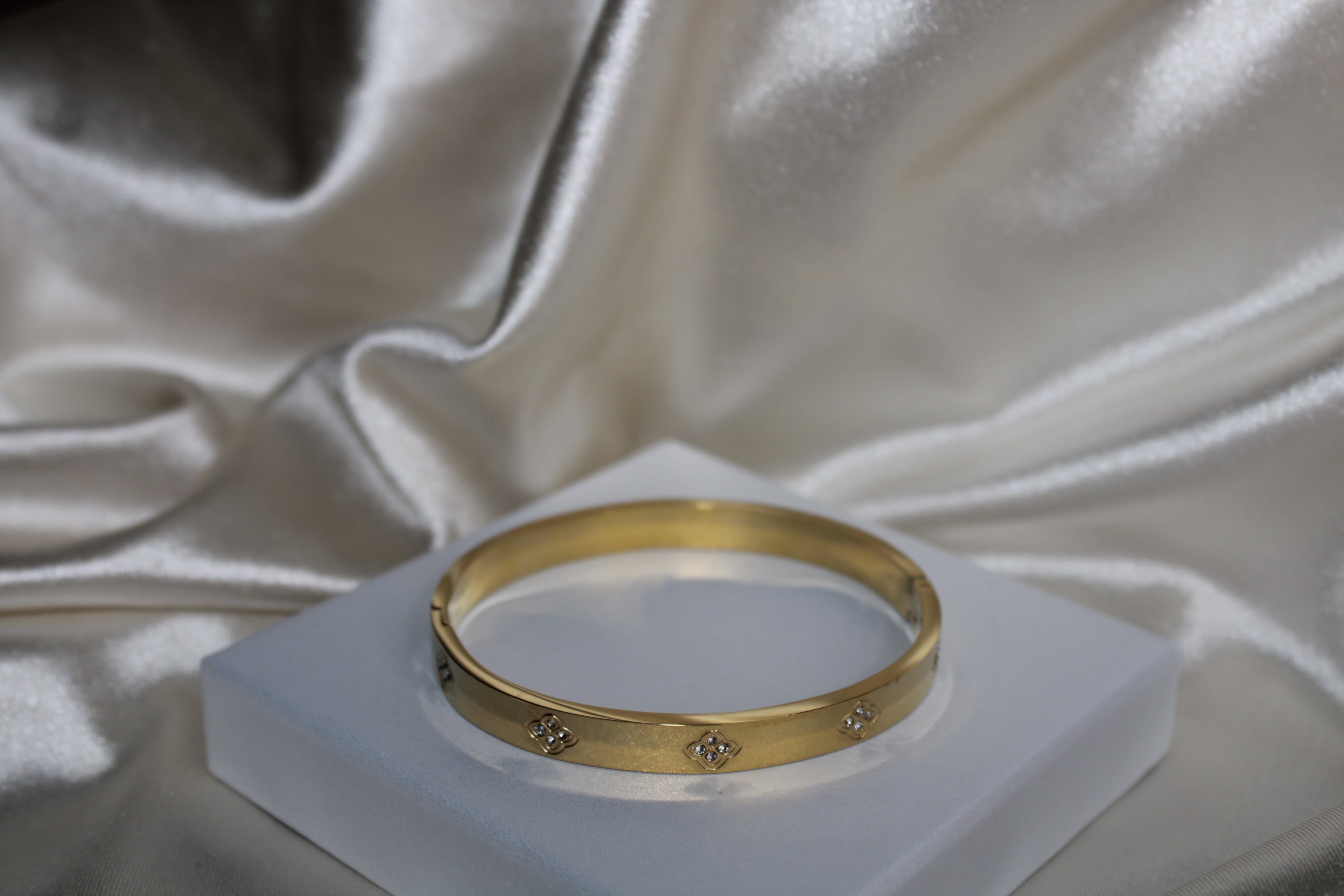 Gold Whispered Elegance
