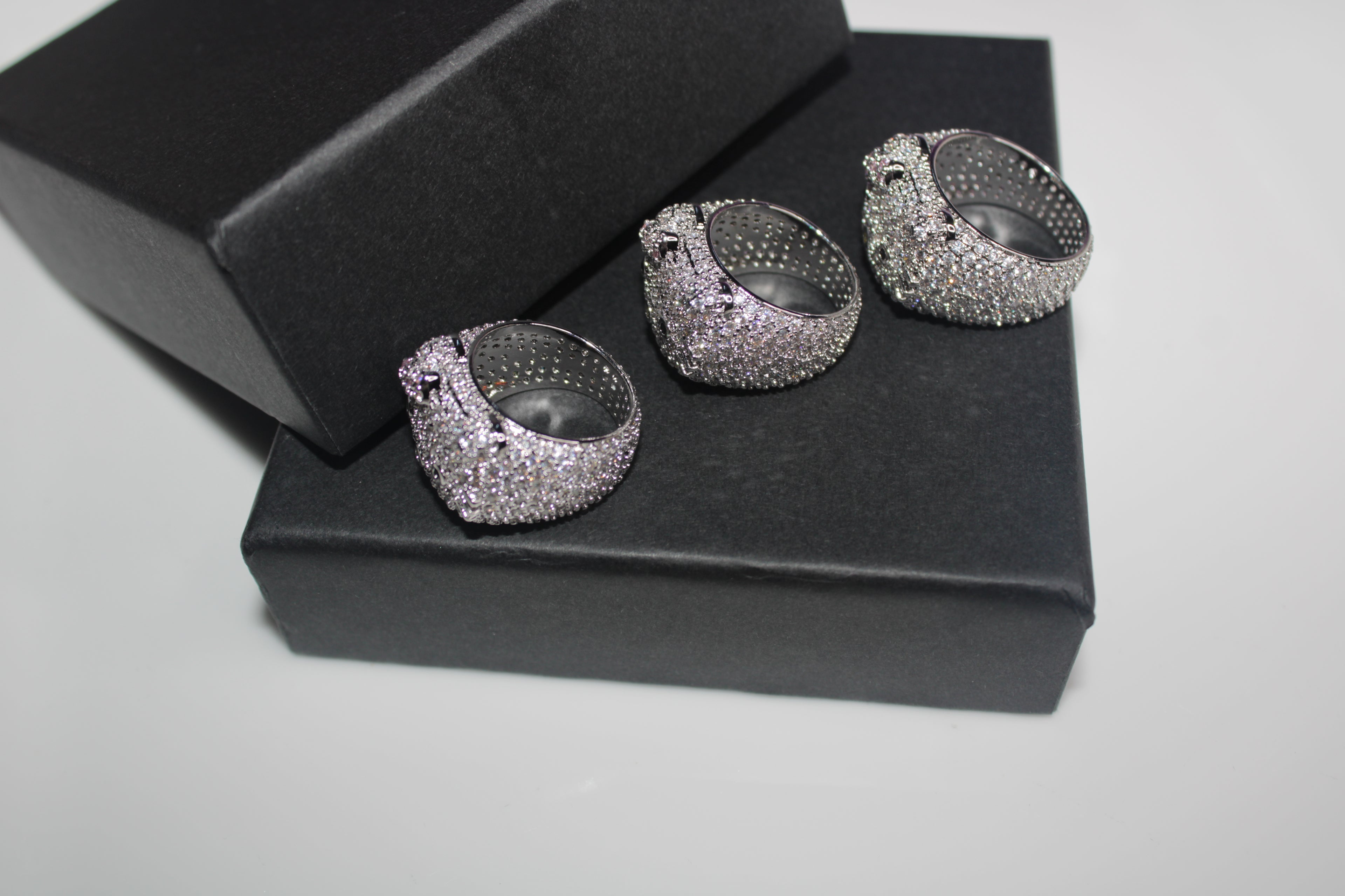 Silver Hello Kitty