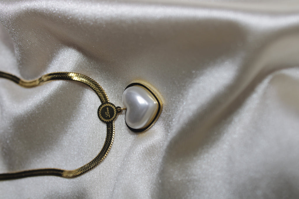White Pearl Love