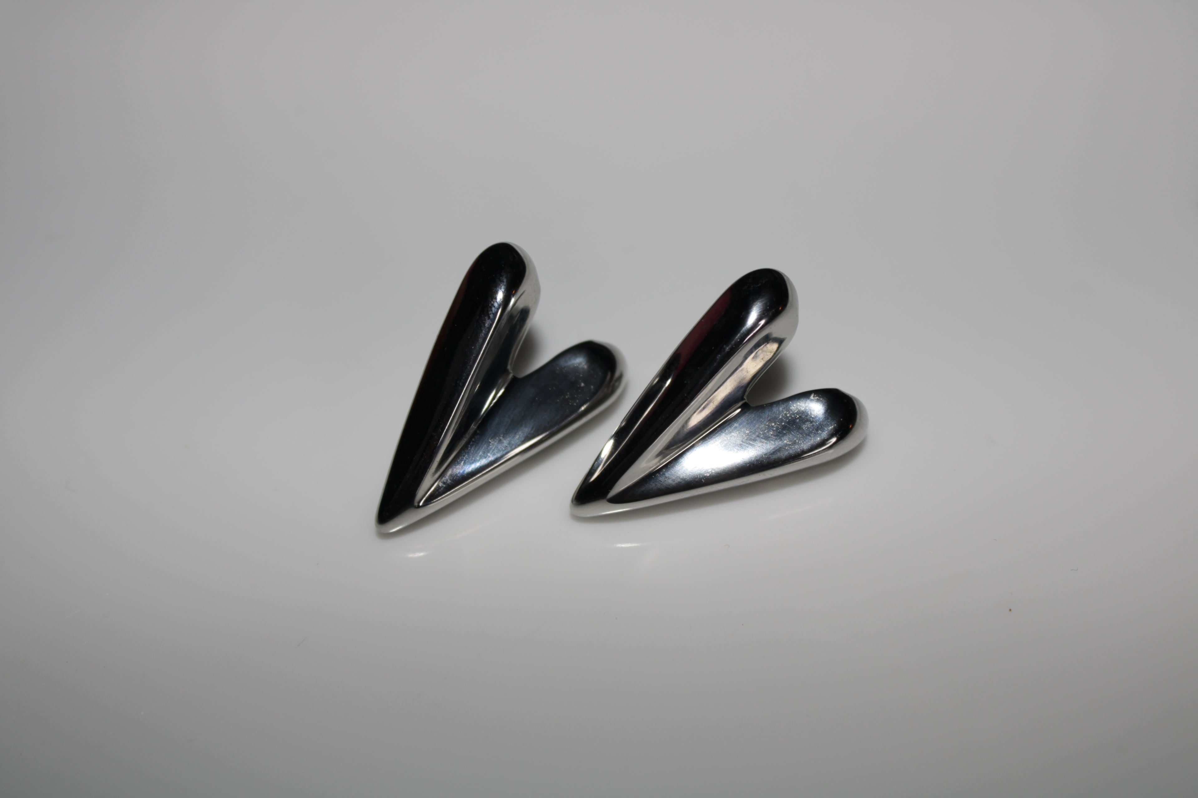 Silver Breeze Hearts