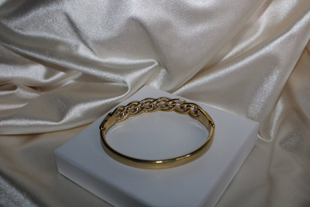 Celestial Elegance