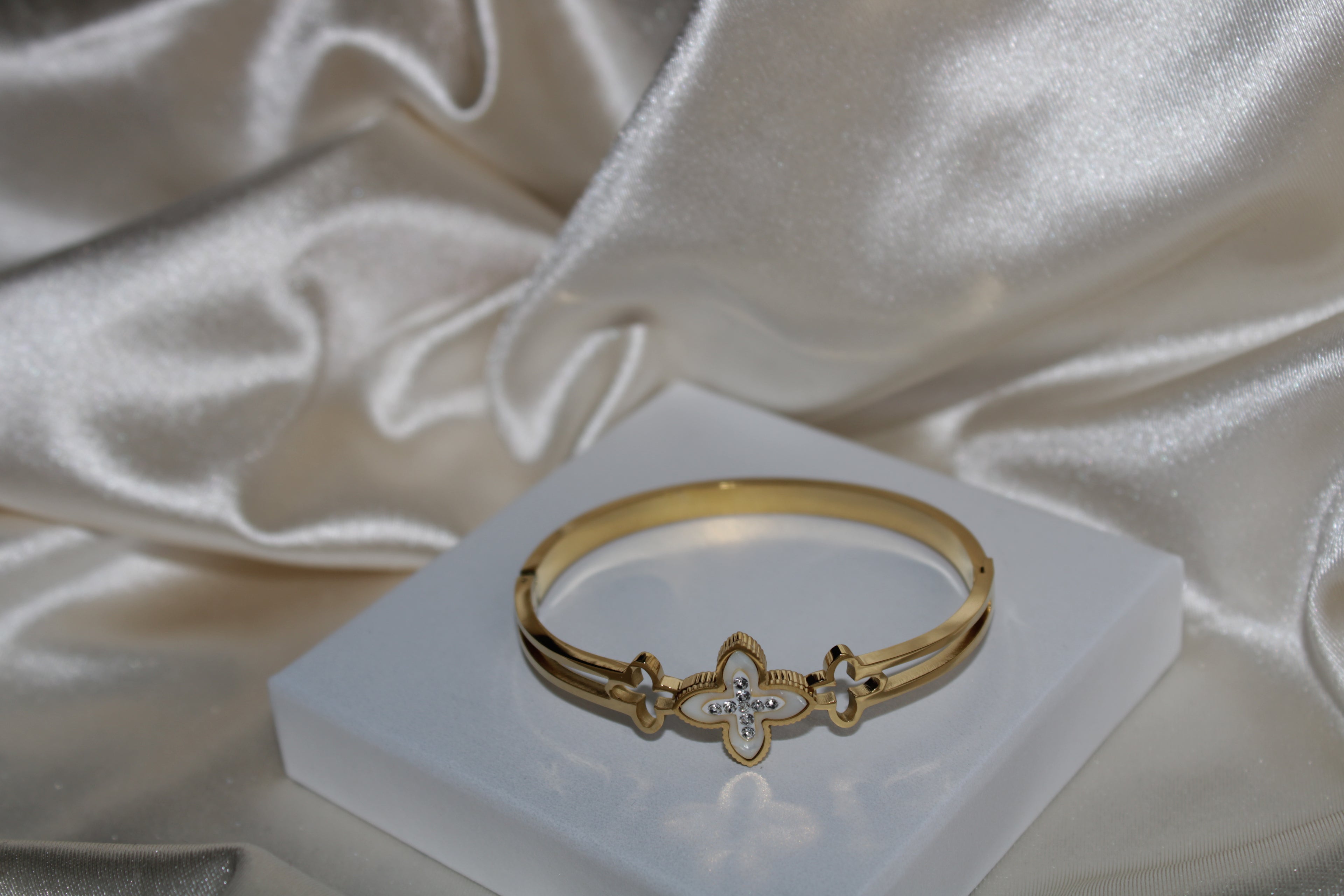 Dainty Dynasty