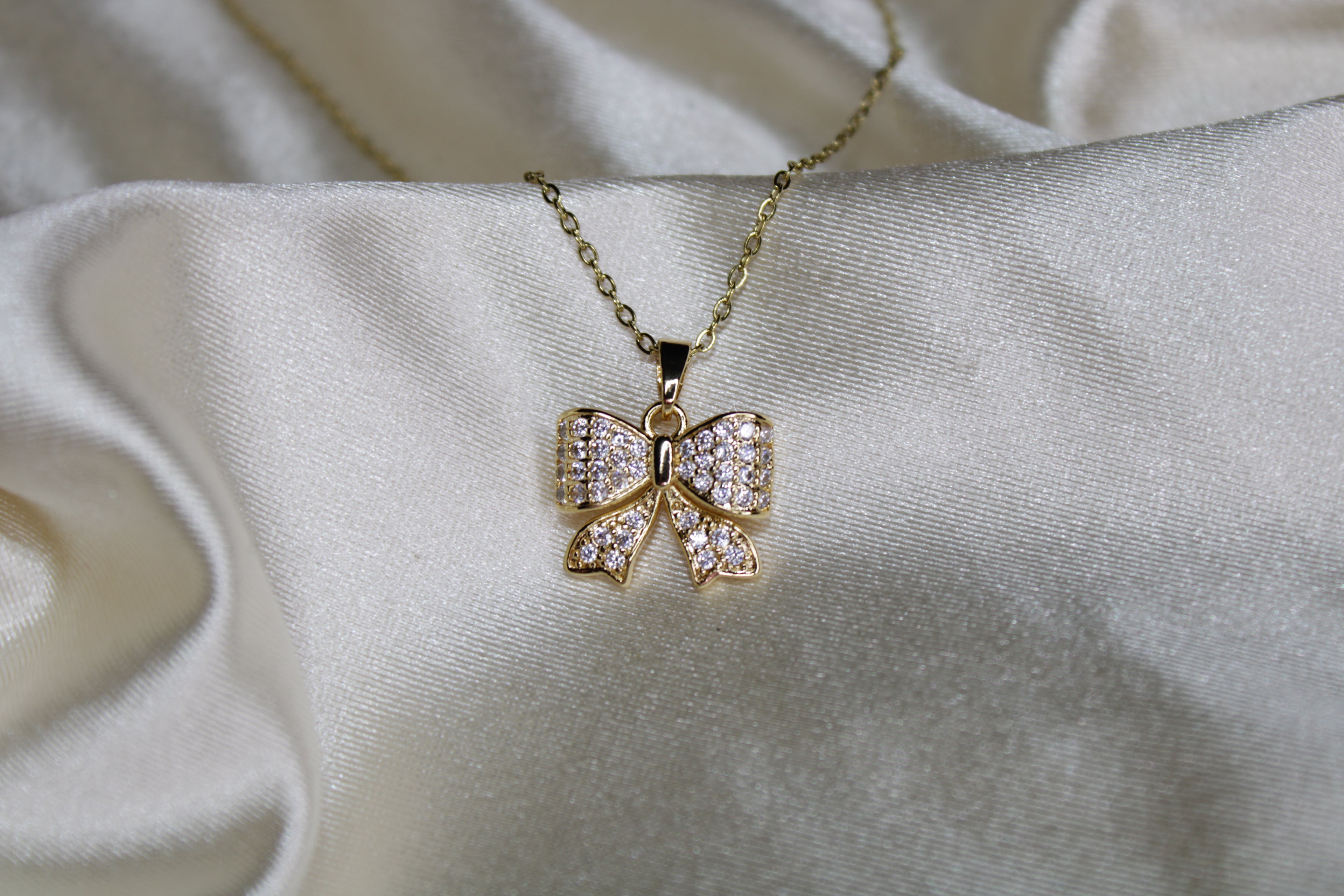 Diamond Bow
