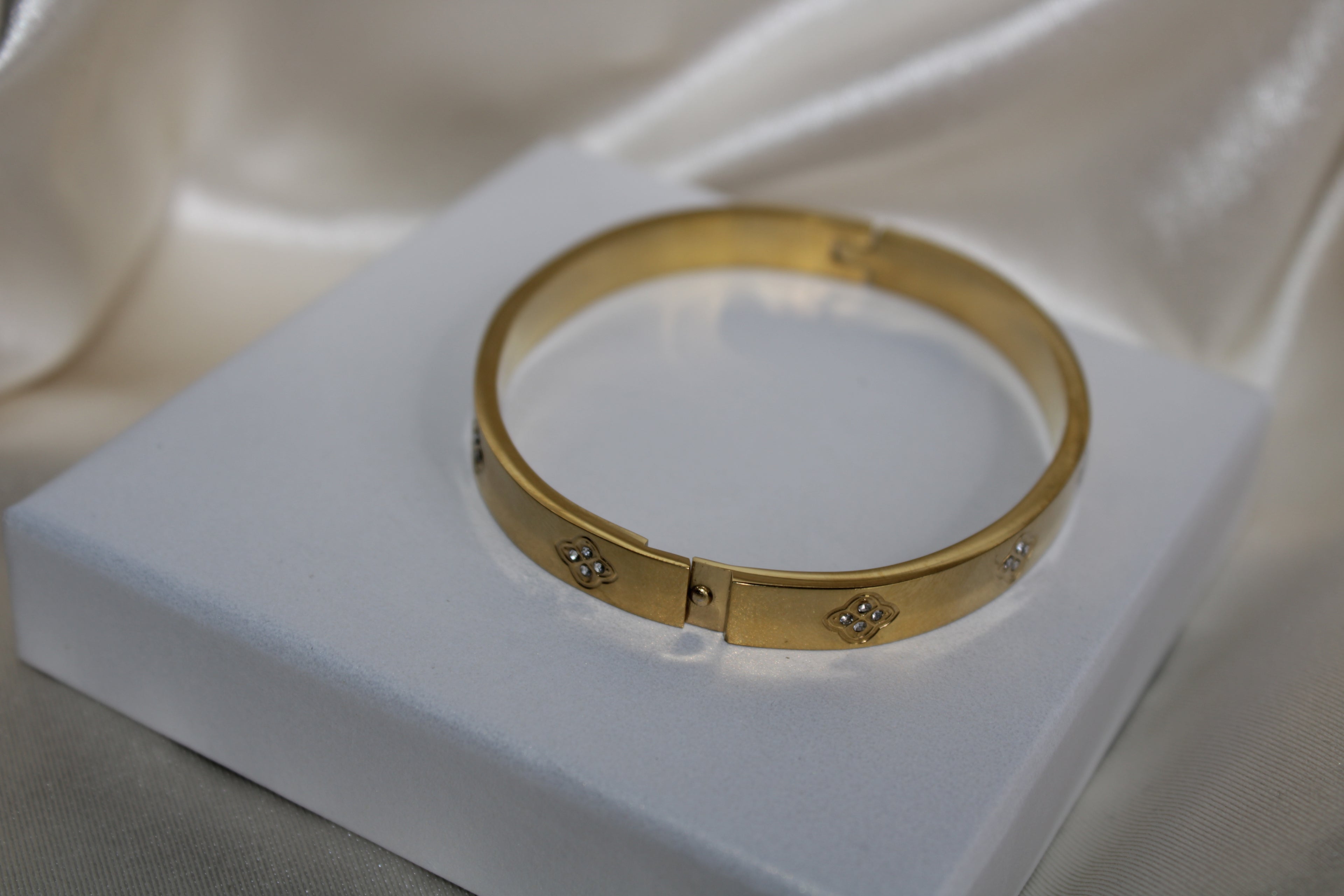 Gold Whispered Elegance